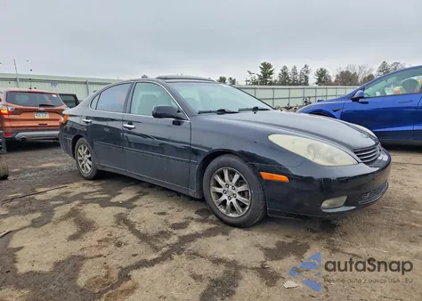 2003 Lexus Es 300 z USA, uszkodzony, nr VIN JTHBF30G630123732